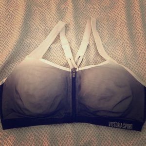 Victoria secrets sports bra